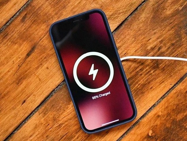 尉氏苹果手机维修分享iPhone 12可以随便充电吗 